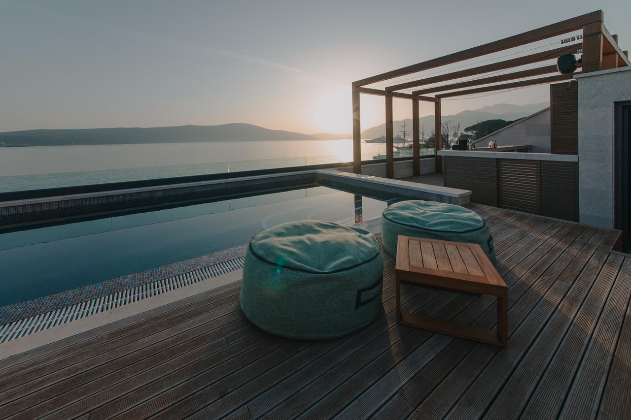 Boutique Hotel La Roche Tivat Exterior photo