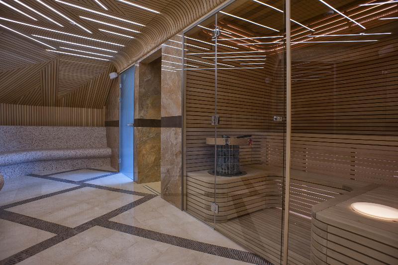 Boutique Hotel La Roche Tivat Exterior photo